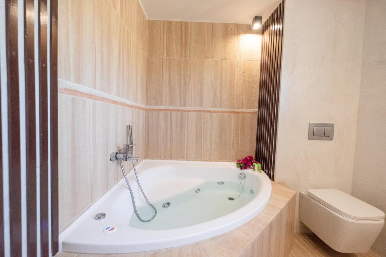 180 South Seaside Hotel 4*